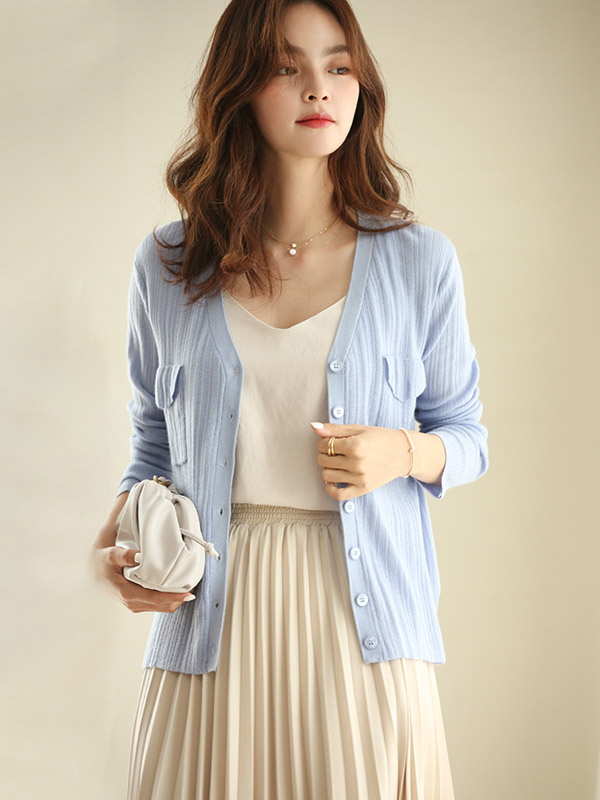 Light Blue V-neck Knit Cardigan with Pockets