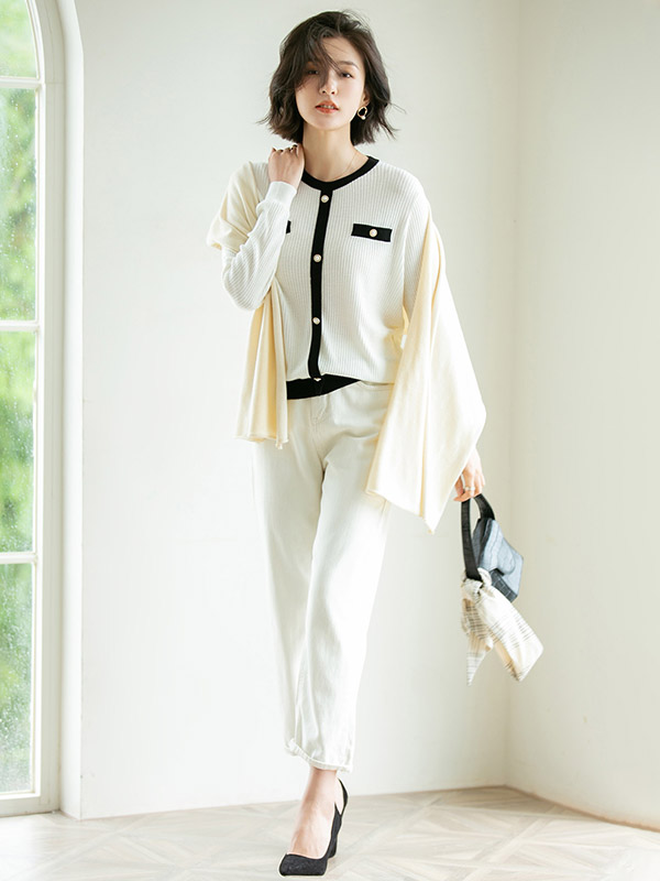 White Round Neck Color Block Cardigan