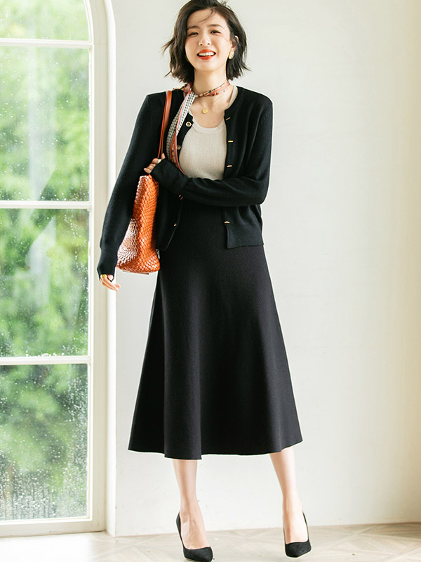 Black Round Neck Cardigan