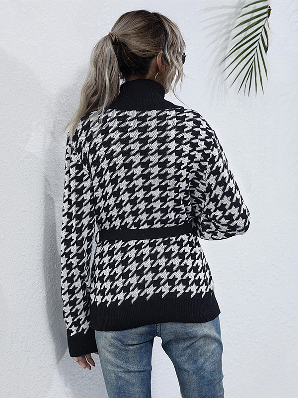 Black Houndstooth Pattern Knit Cardigan