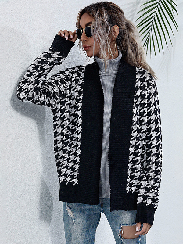 Black Houndstooth Pattern Knit Cardigan