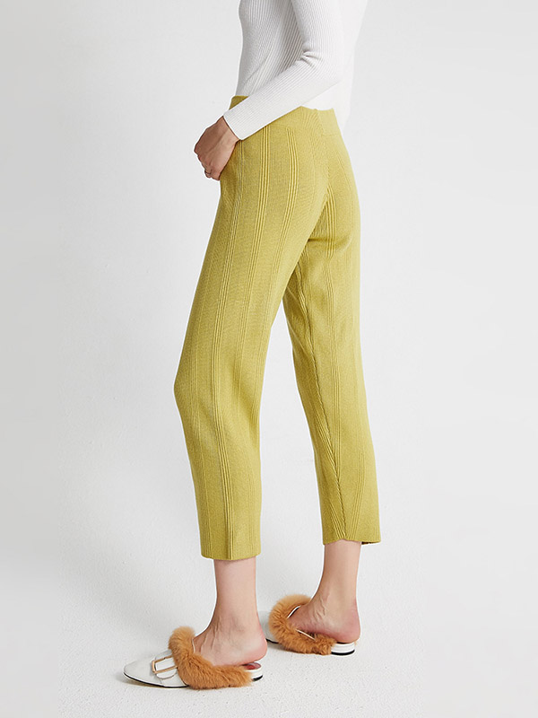 Green Retro Tapered Knit Pants