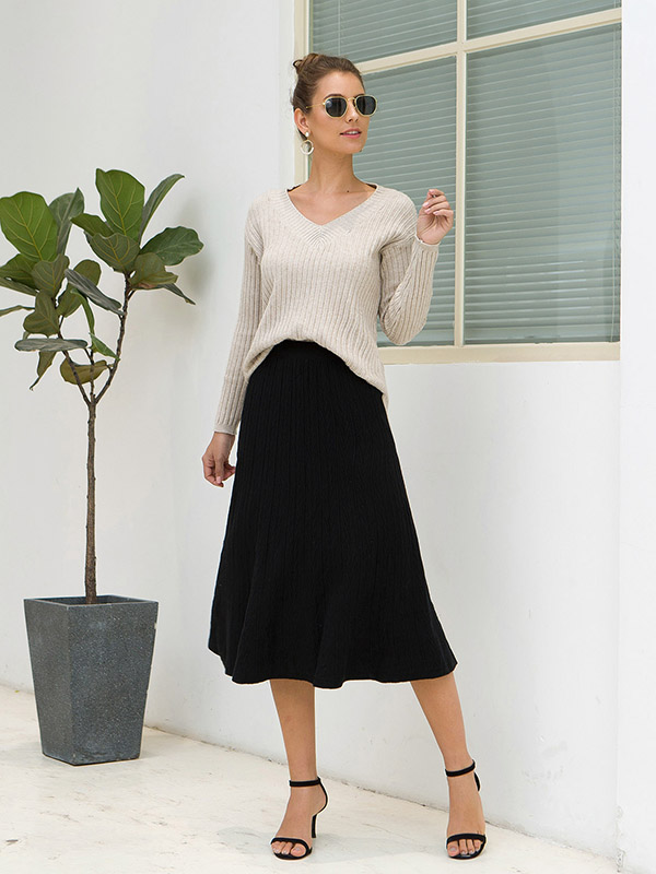 Black Ribbed Texture Knit Skirts