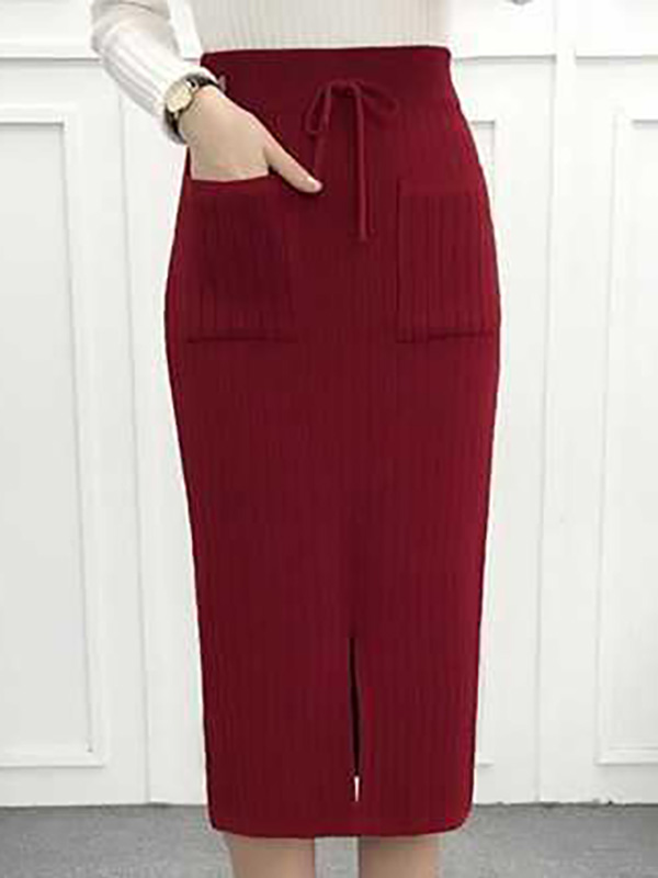 Red Front Split Design Knitted Skirts