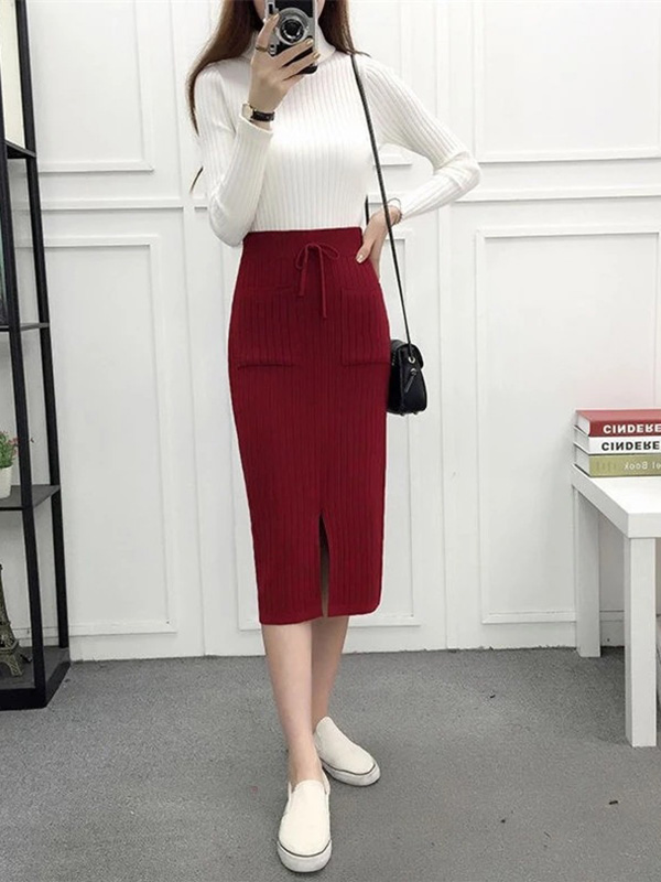 Red Front Split Design Knitted Skirts