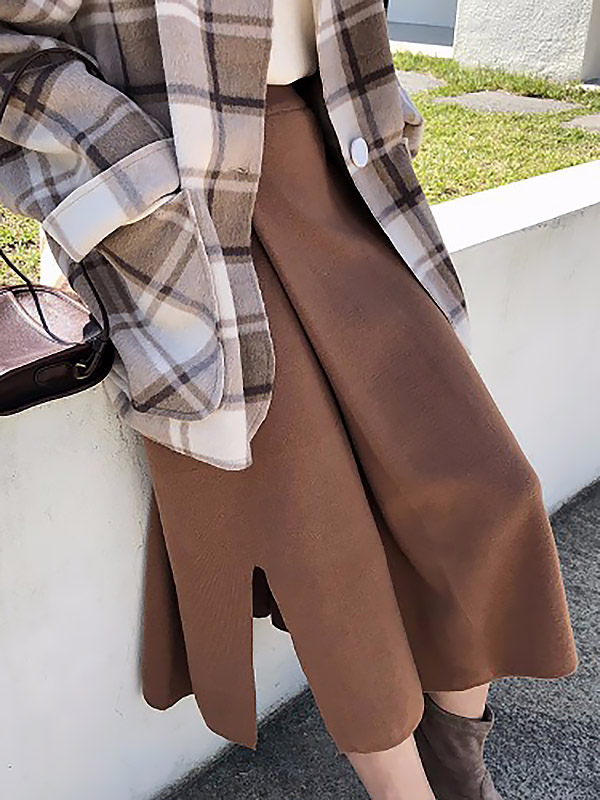 Khaki Cutout Edge A-line Knitted Skirts