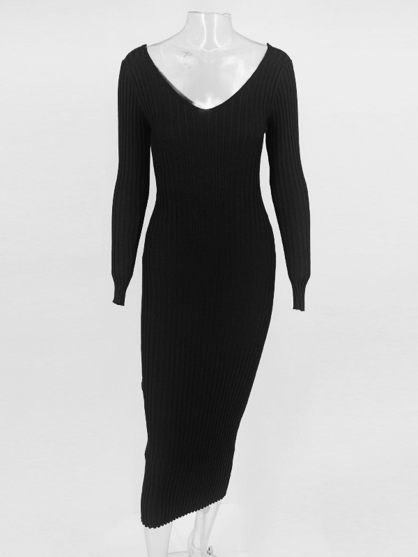 Black Deep V-Neck Knitted Maxi Dress