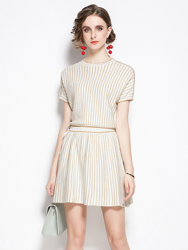 Beige Stripes Short Sleeves Knit Dress