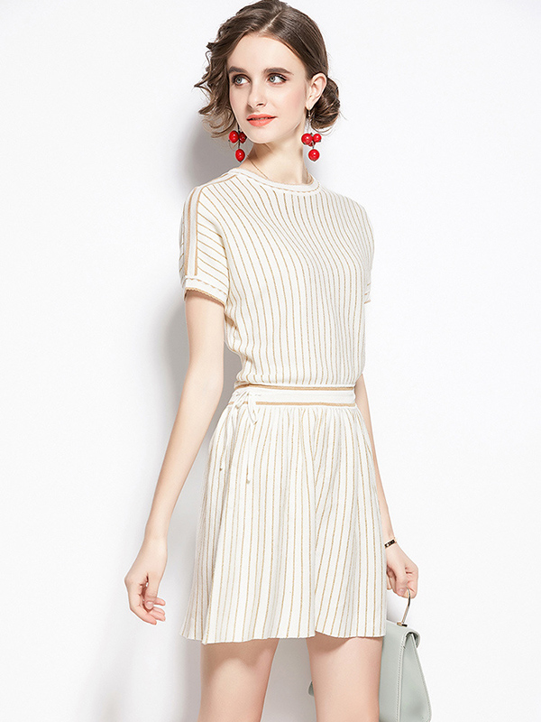 Beige Stripes Short Sleeves Knit Dress