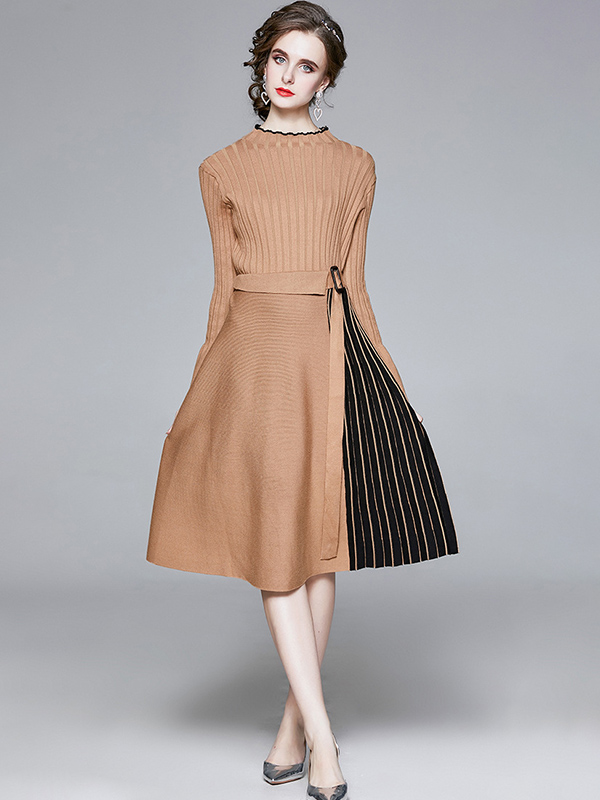 Khaki Stand Collar Flared Sleeve Knit Pleated Dress