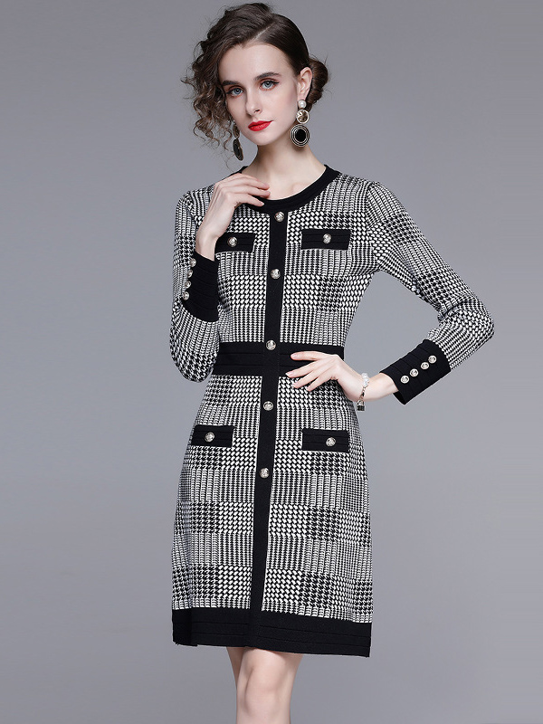 Black Houndstooth Print Knit Dress