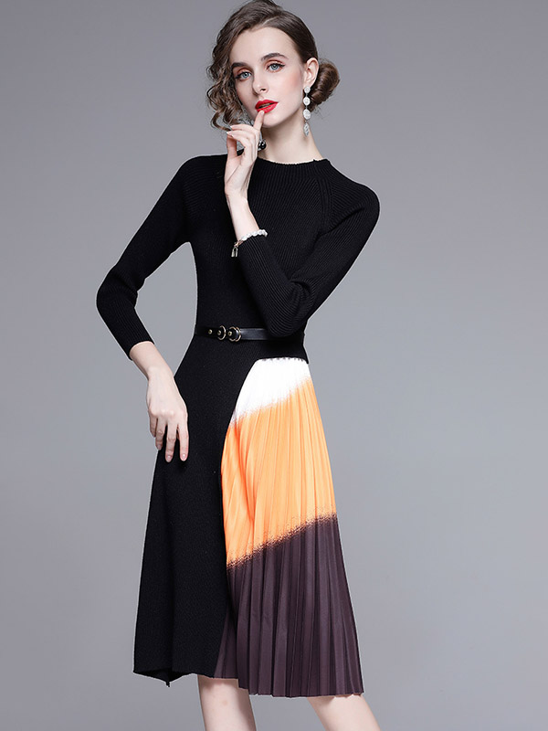 Black Knit Dress with Gradient Pattern Pleated Skirt