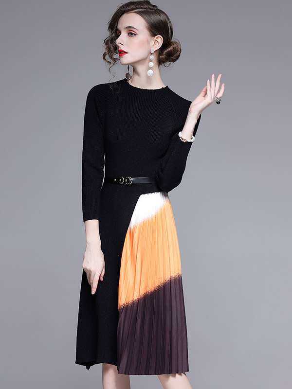 Black Knit Dress with Gradient Pattern Pleated Skirt