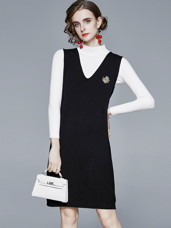 Black Sleeveless Knitted Dress with White Top