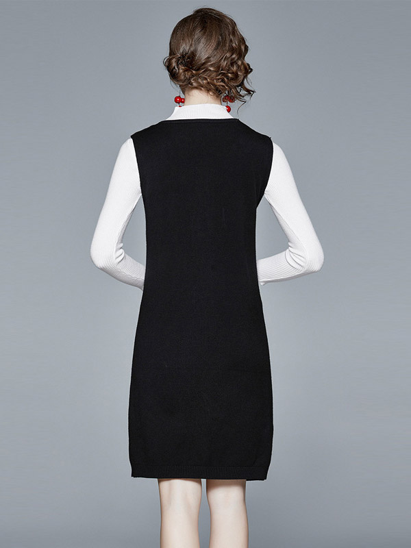 Black Sleeveless Knitted Dress with White Top