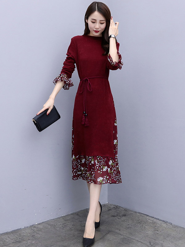 Burgundy Knitted Midi Dress in Floral Print