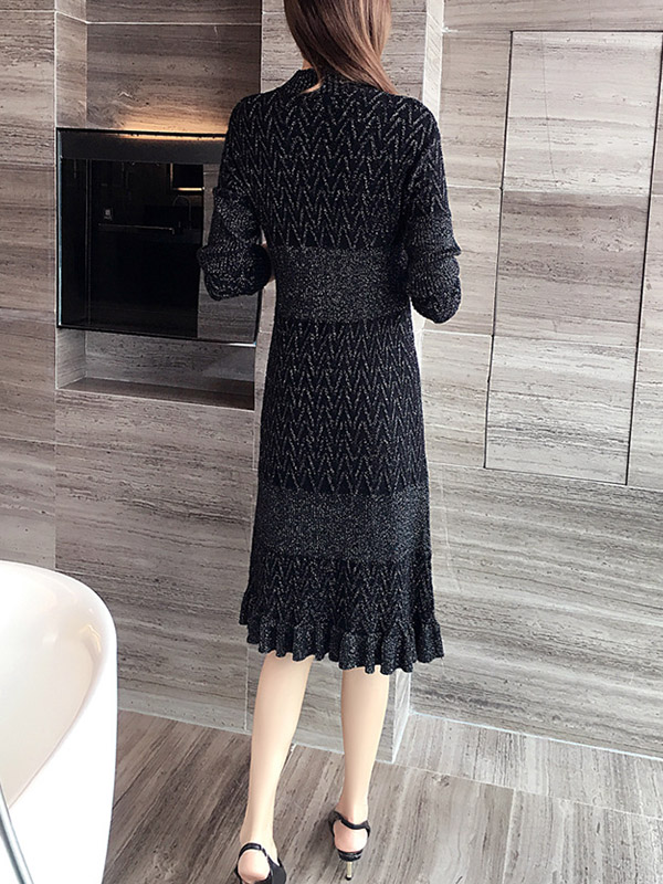 Black Stand Collar Ripple Knitted Midi Dress