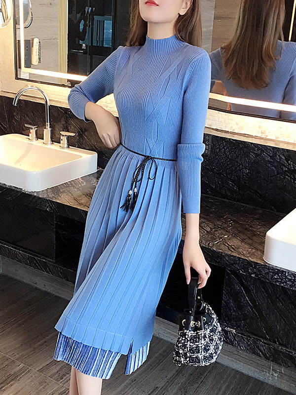 Blue Knit A-line Pleated Dress in Ruffle Detail