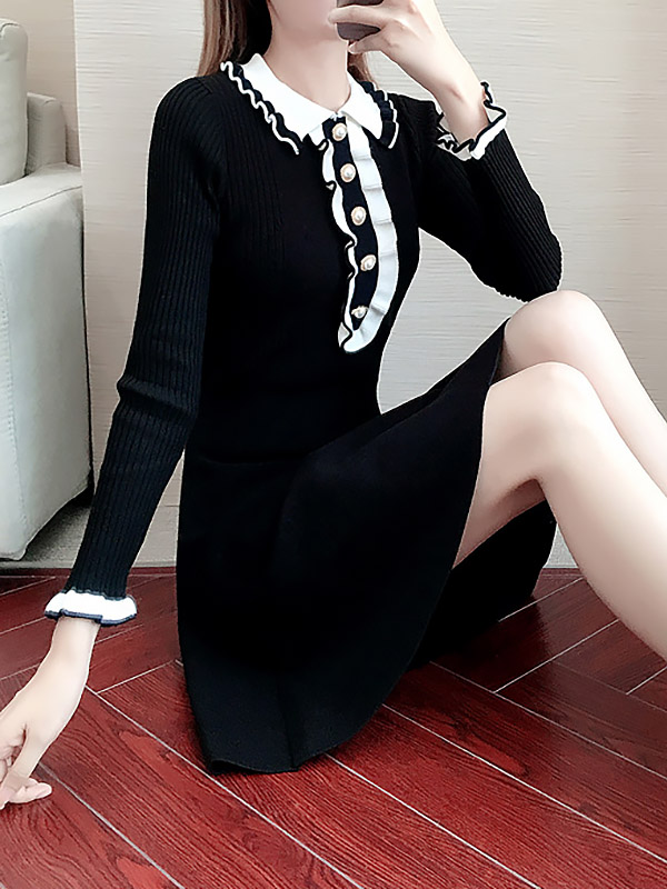 Black Knit A-line Skater Dress in Button Decoration