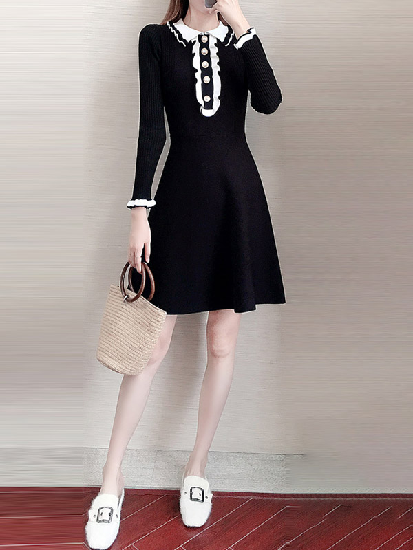 Black Knit A-line Skater Dress in Button Decoration