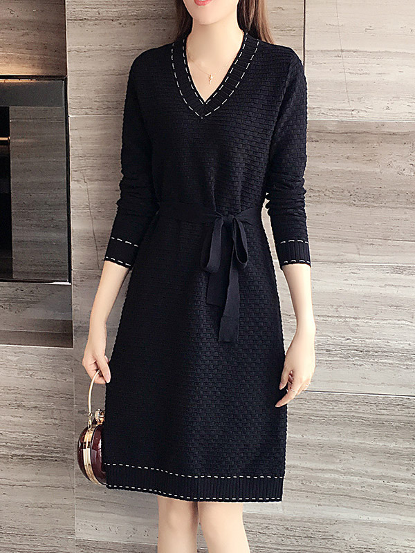 Black V- Neck Tie Waist Knit Dress 