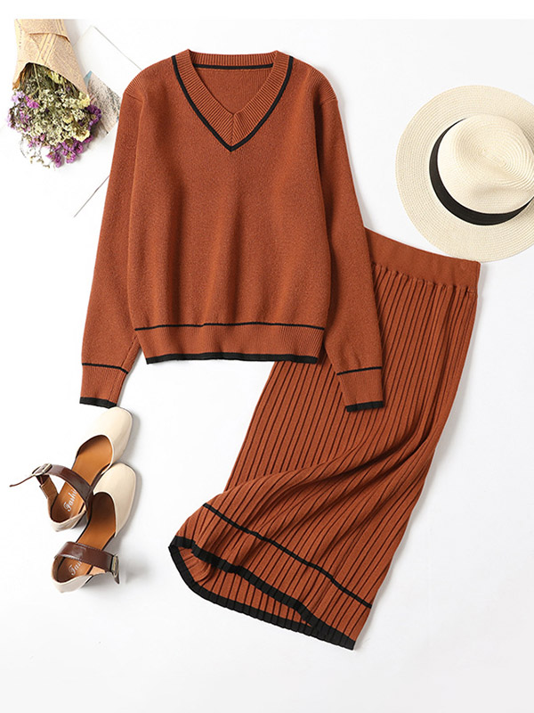 Brown V-Neck Knit Top with Pleated Skirt