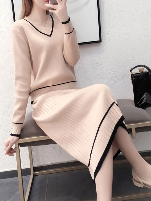 Apricot V-Neck Knit Top with Pleated Skirt