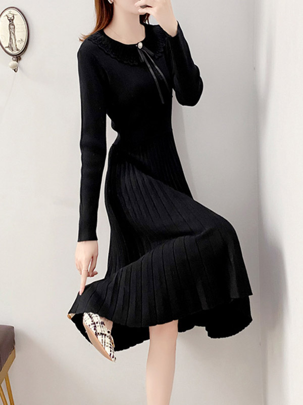 Black Ruffle Collar Knitted Pleated Dress