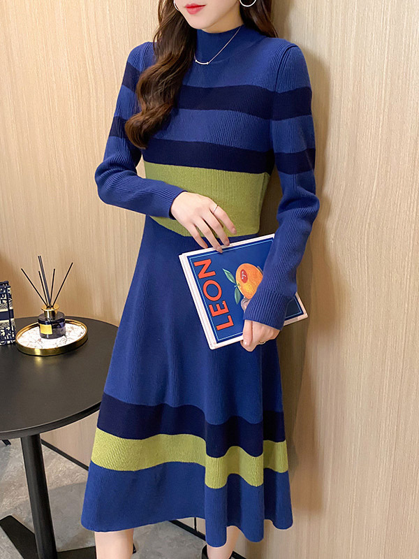 Dark Blue Striped Knitted Midi Dress in Color Block