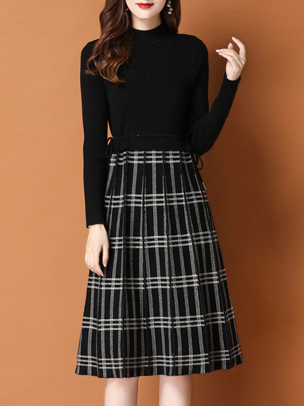 Black Knitted Dress in Check Print