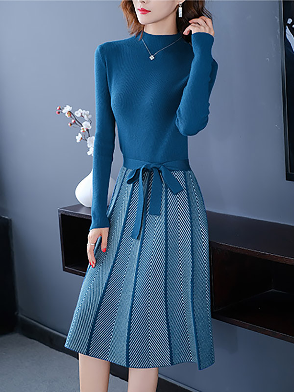 Blue Tie Waist Knitted Pleated Dress