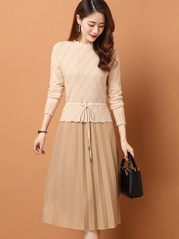 Apricot Knit Pleated Dress with Floal Hem