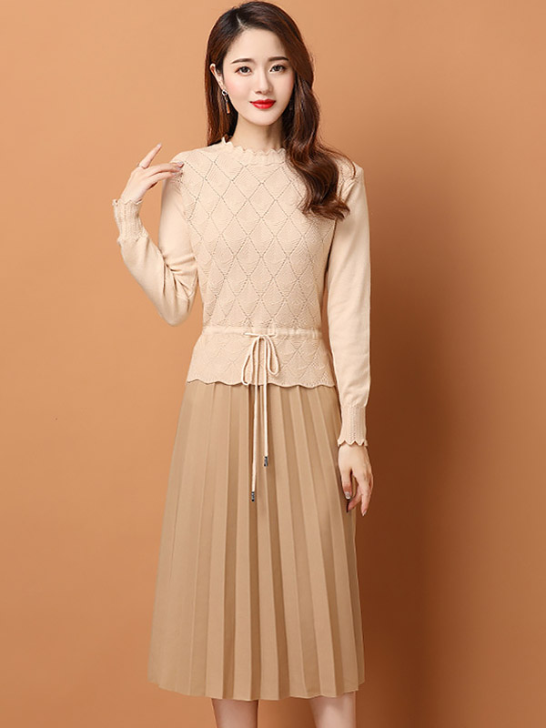 Apricot Knit Pleated Dress with Floal Hem