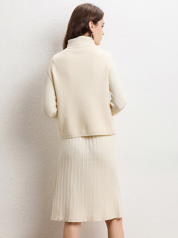 Apricot Round Neck A-line Knit Dress with Knit Top