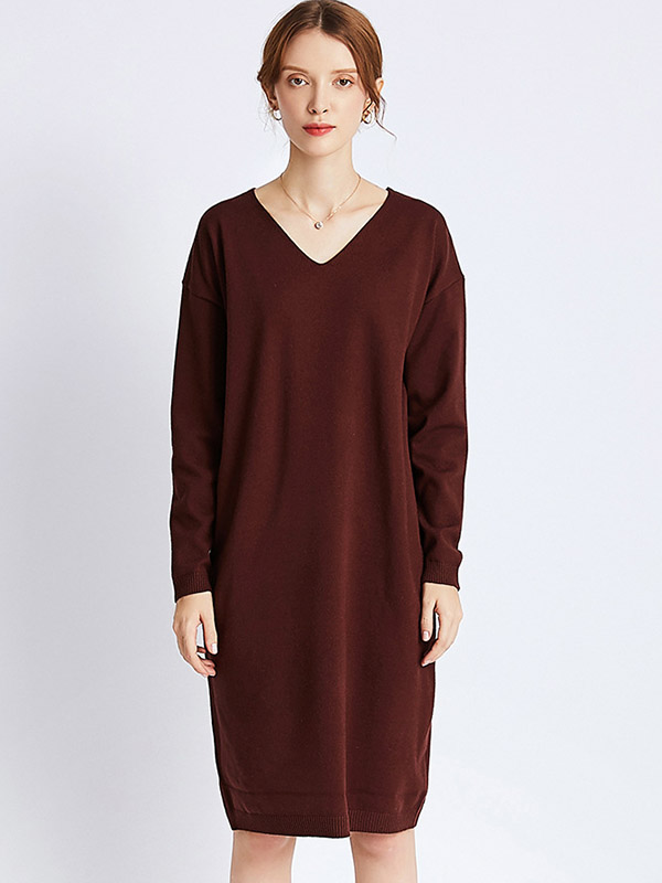 Burgundy V-neck Knitted Shift Dress