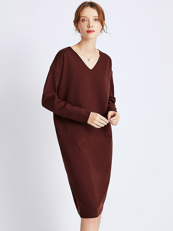 Burgundy V-neck Knitted Shift Dress