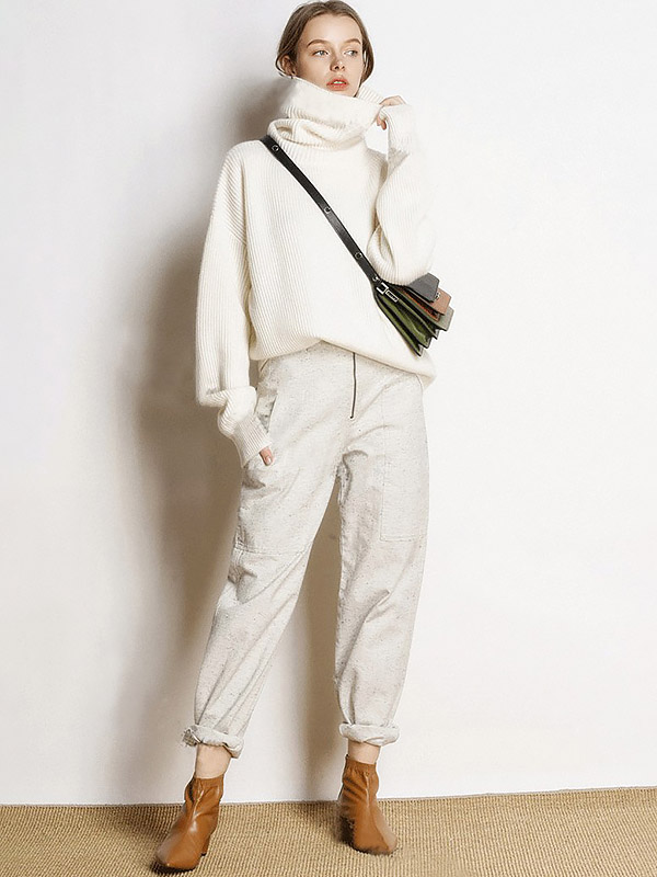 White Oversize Turtleneck Knit Sweaters