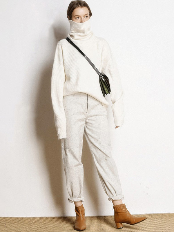 White Oversize Turtleneck Knit Sweaters