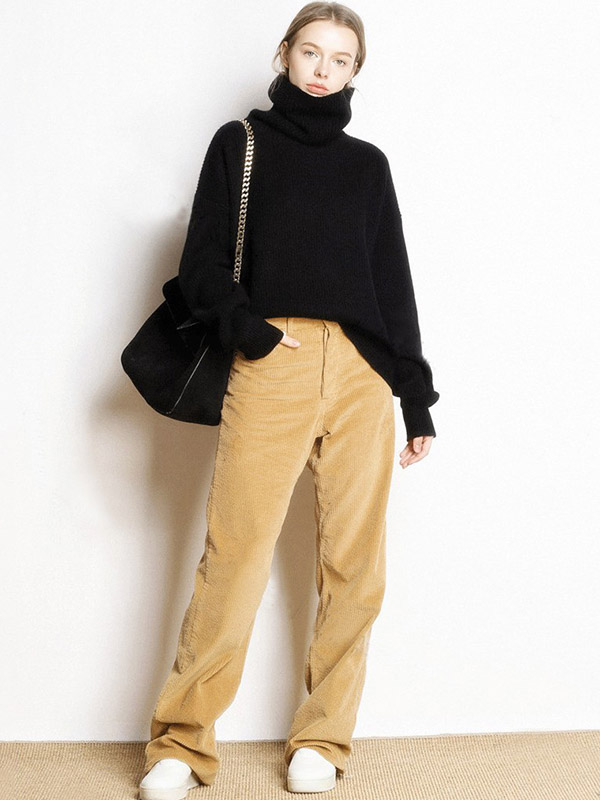 Black Oversize Turtleneck Knit Sweaters