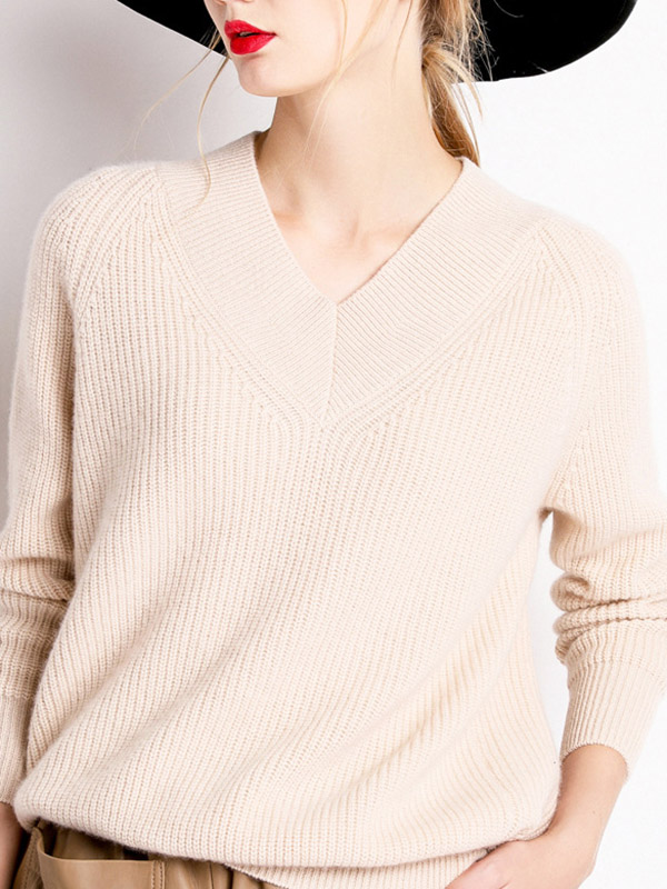 Beige V-neck Slim Fine Knitted Sweaters