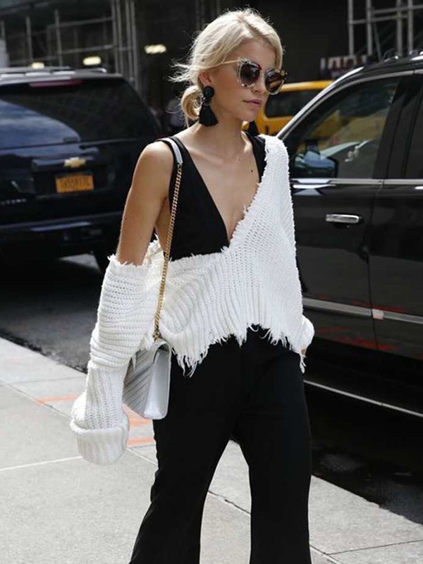 White V-neck Tassel Knit Sweaters