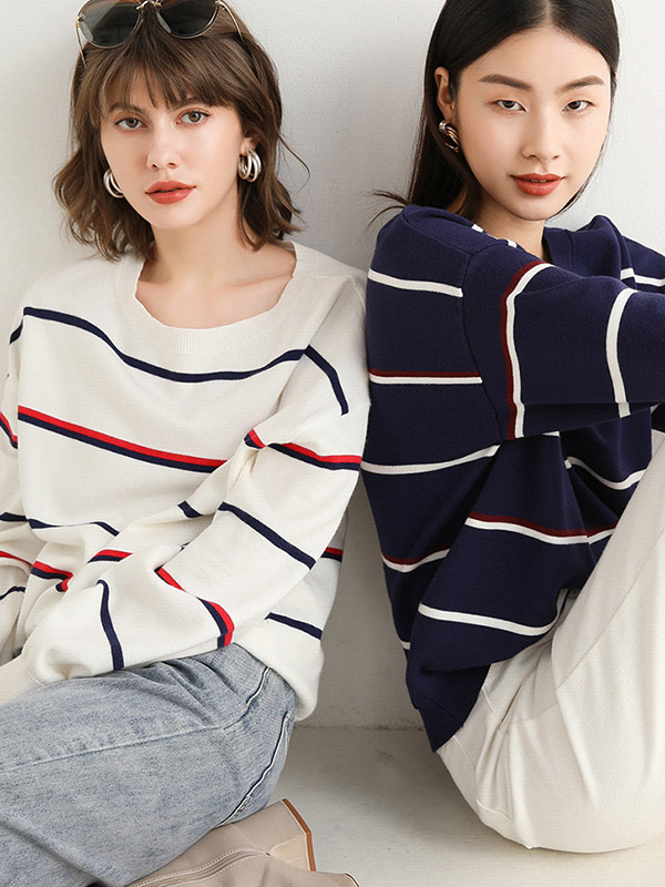 White Round Neck Knit Sweaters With Stripes