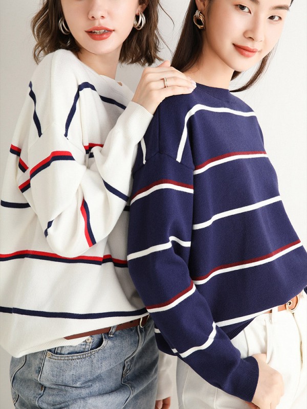 White Round Neck Knit Sweaters With Stripes