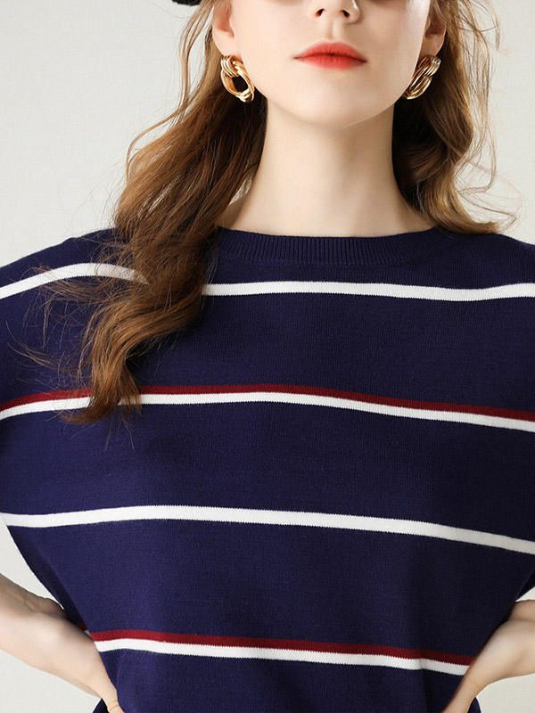 Navy Blue Round Neck Knit Sweaters With Stripes