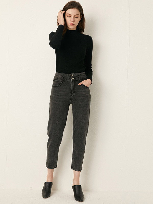 Black Stand Collor Classic Base Knit Sweaters