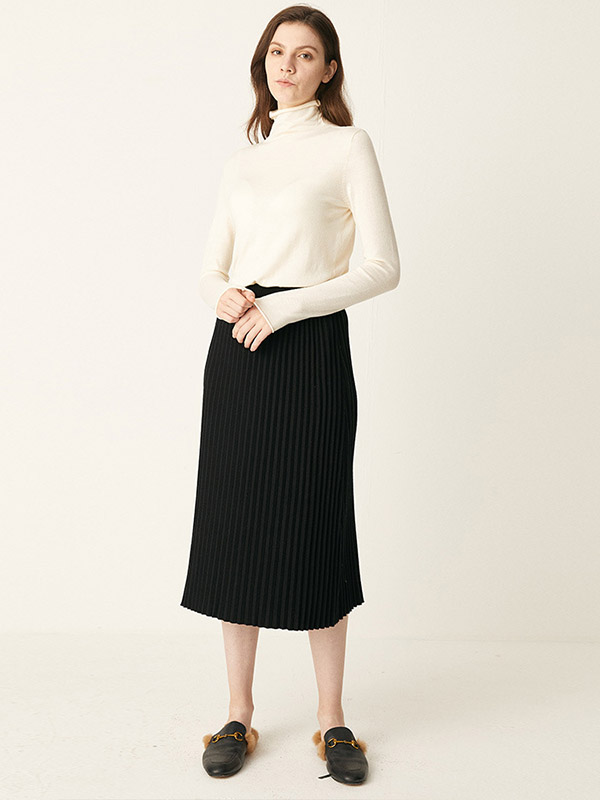 White All-match Stand Collar Bottoming Knit Sweaters