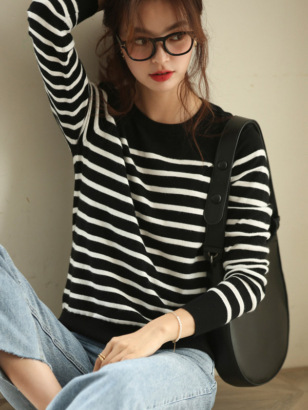 Black Casual Striped Round Neck Knit Sweaters