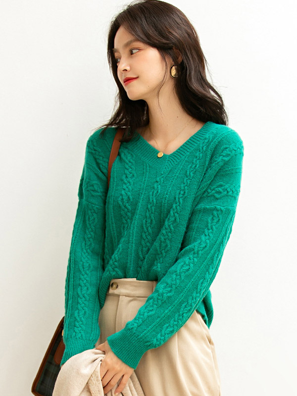 Green Dyeing V-neck Twist Loose Knit Sweaters