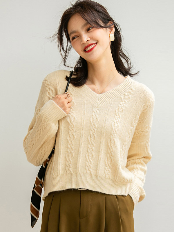 Apricot Dyeing V-neck Twist Loose Knit Sweaters