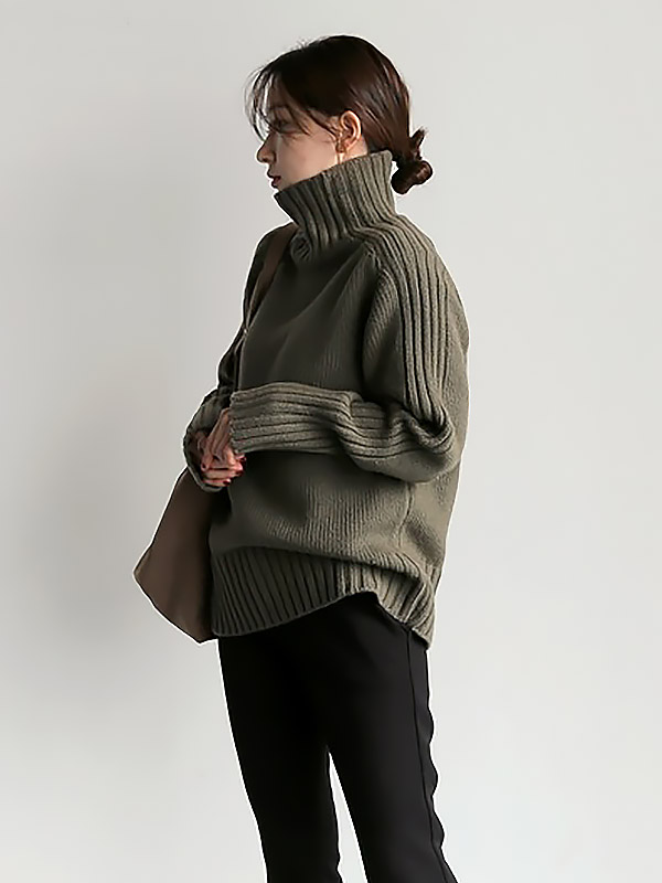 Green Simple High Collar Autumn/Winter Style Sweater